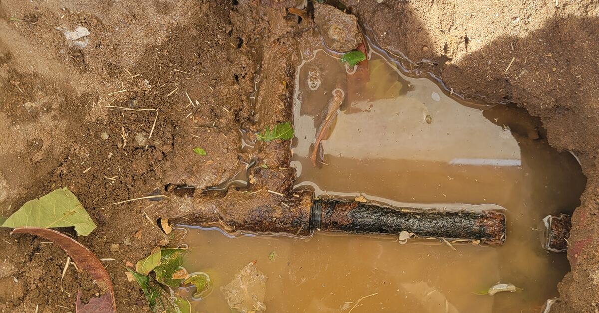 Copper pinhole leak located during an Irvine slab leak repair