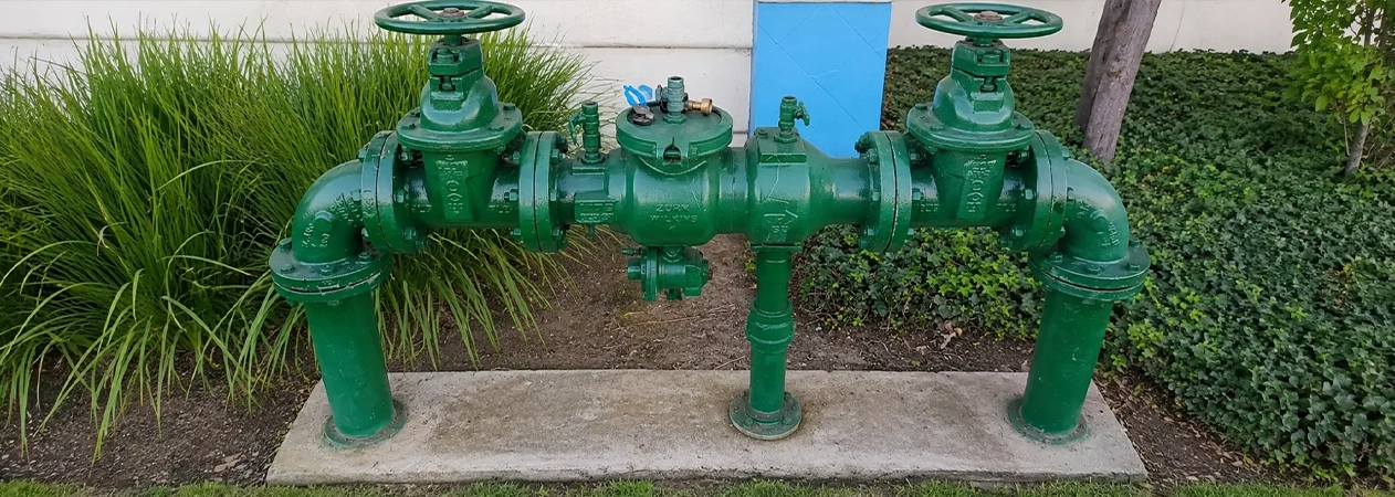 Huntington Beach commercial plumbing: replacing a backflow assembly